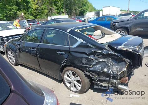 2013 Nissan Altima 2.5 Sl z USA, uszkodzony, nr VIN 1N4AL3AP1DC123308